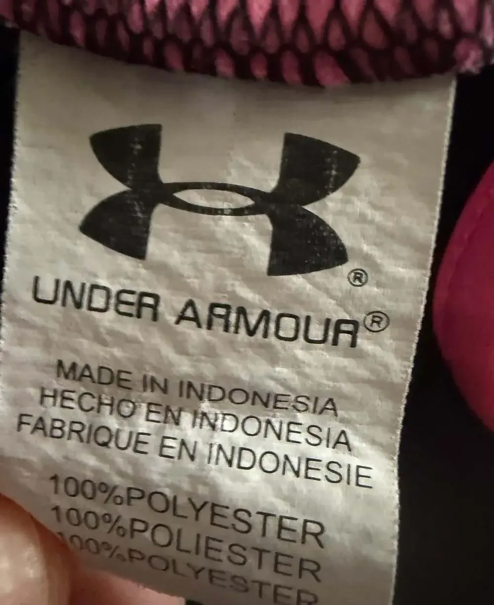 Under Armour ************************************************** 🖤💗🔥
